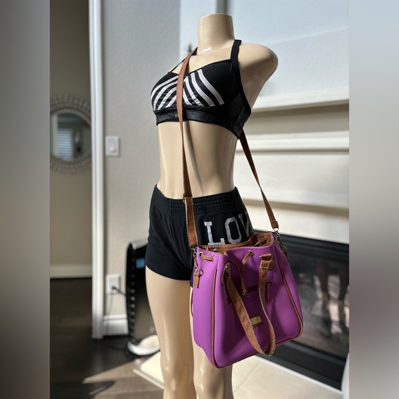 Leather purple crossbody bag - Picture 2 of 5